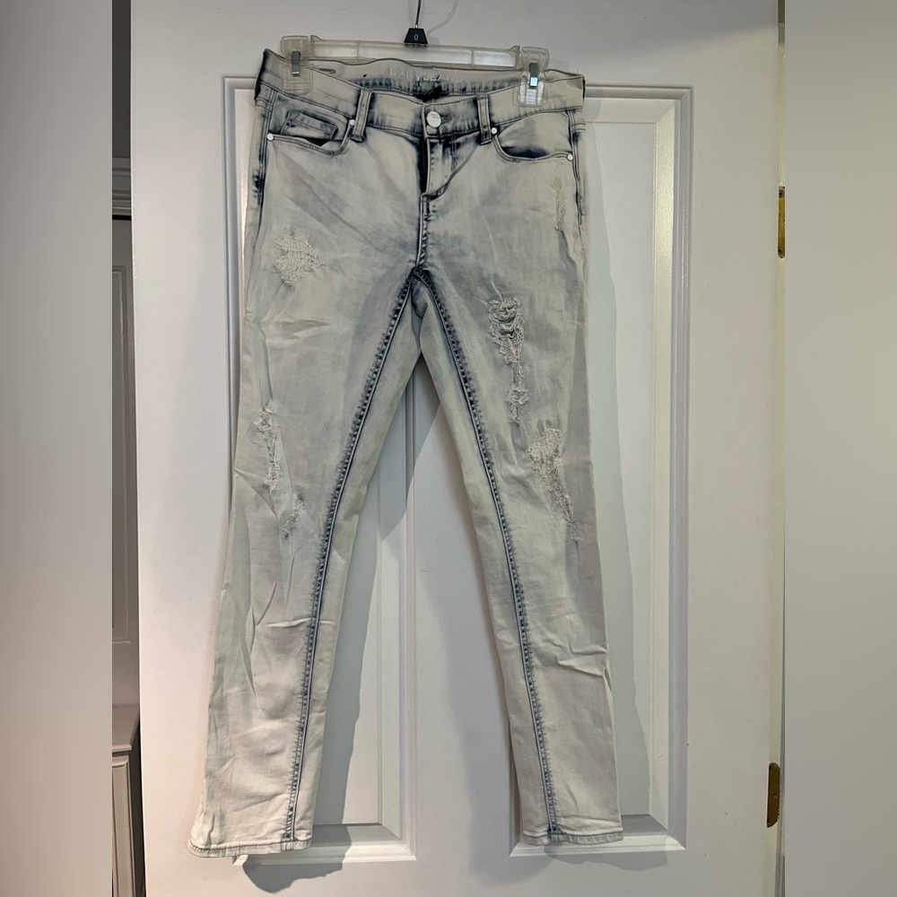 DKNY Whitewash Distressed Jeans